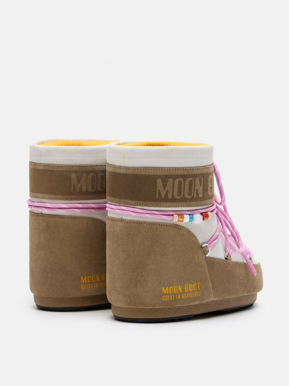 Moon boot
