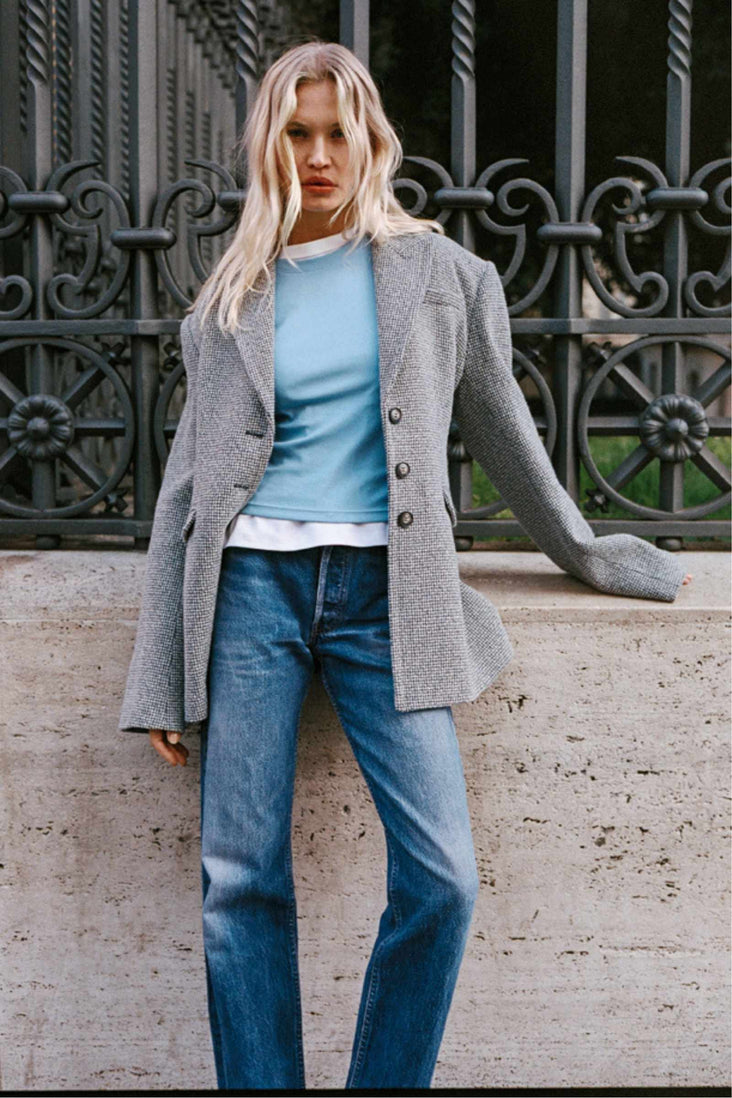 Adoore