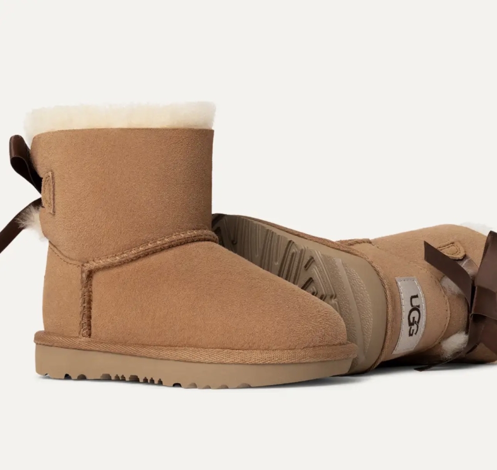 UGG 