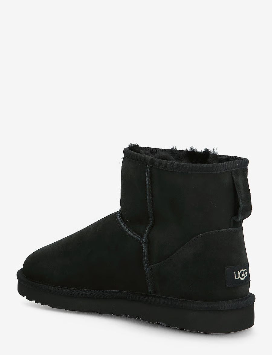 Ugg